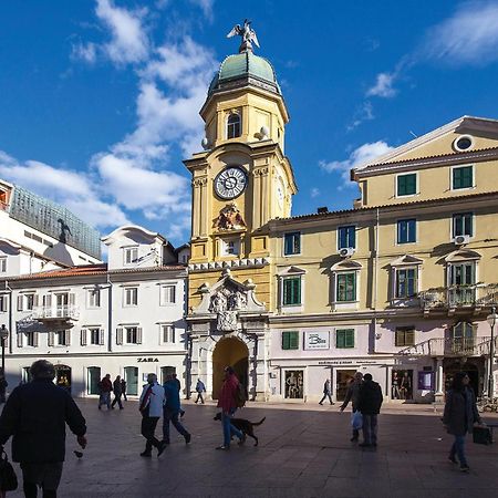 Gorgeous Apartment In Rijeka With House Sea View Ngoại thất bức ảnh